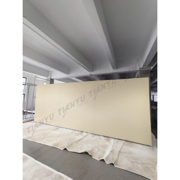 W600 X H 250CM 直角單面快幕秀.jpg