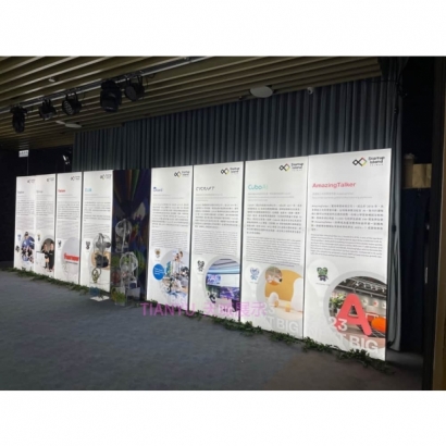 2023攜帶卡布燈箱NEXT BIG-1.jpg