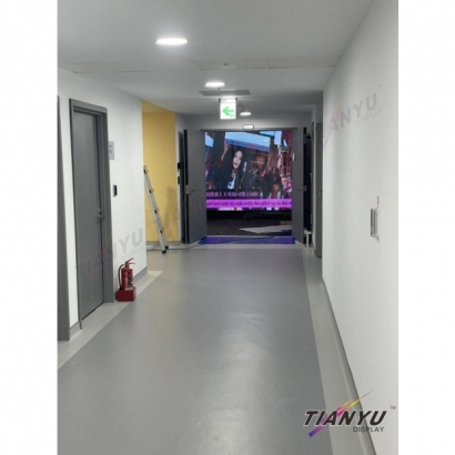 安麗璽榮LED透明屏P3.91-7.82 300X200CM-封面-2.jpg