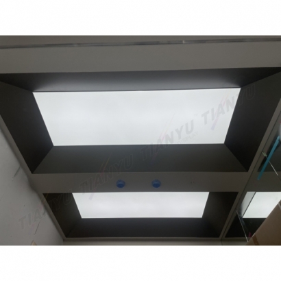 LED天花板軟膜燈箱-信義威秀NB-1TF.jpg