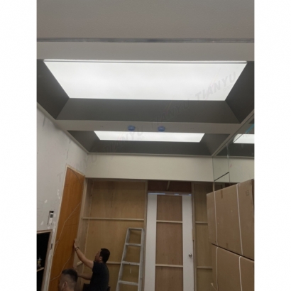 LED天花板軟膜燈箱-信義威秀NB-2TF.jpg