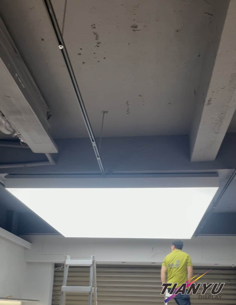 LED天花板卡布燈箱-軟膜燈箱客戶見證 Soft film light box,LED fabric light box