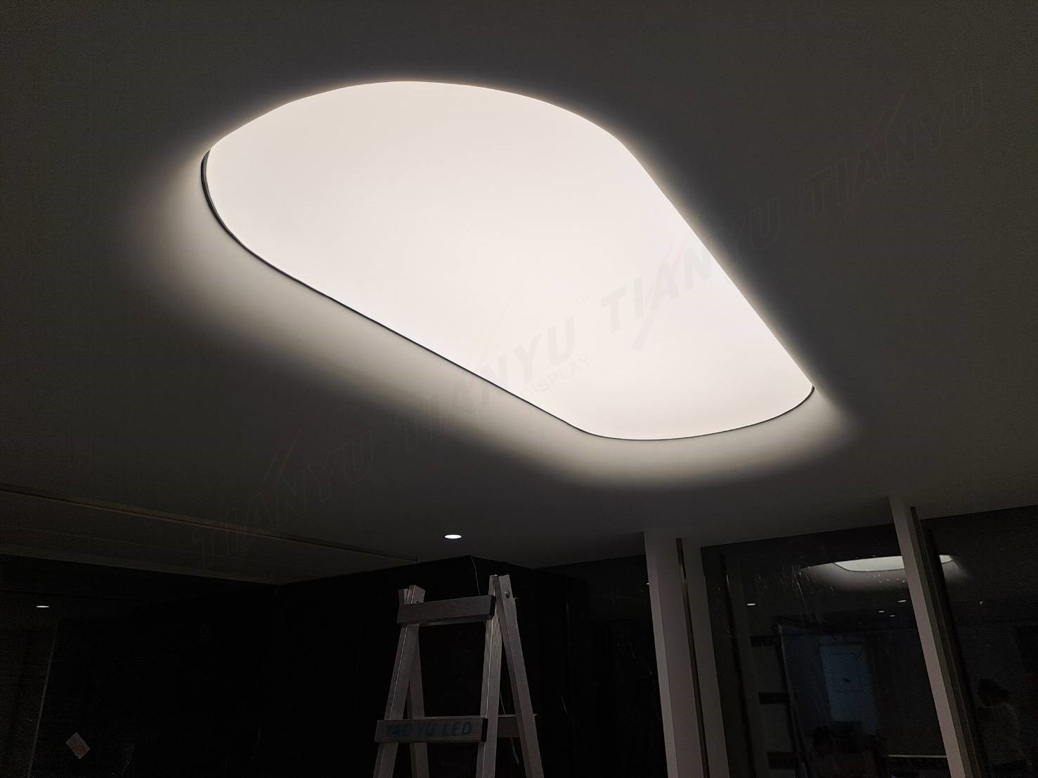 LED天花板卡布燈箱-軟膜燈箱客戶見證 Soft film light box,LED fabric light box