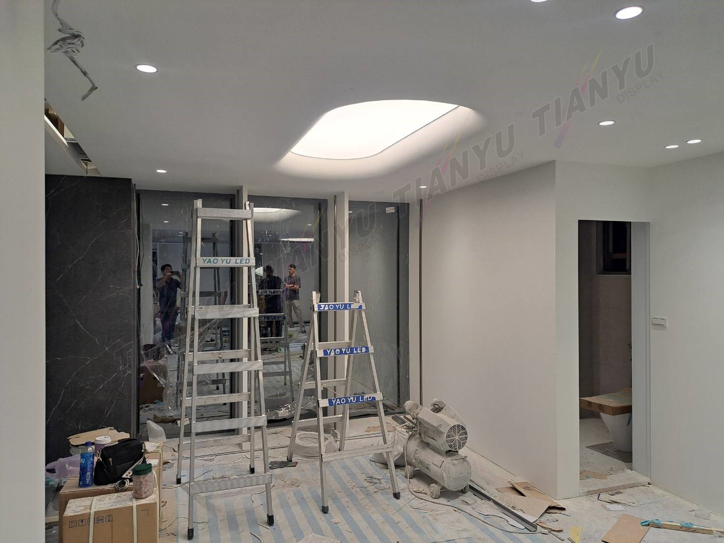 LED天花板卡布燈箱-軟膜燈箱客戶見證 Soft film light box,LED fabric light box