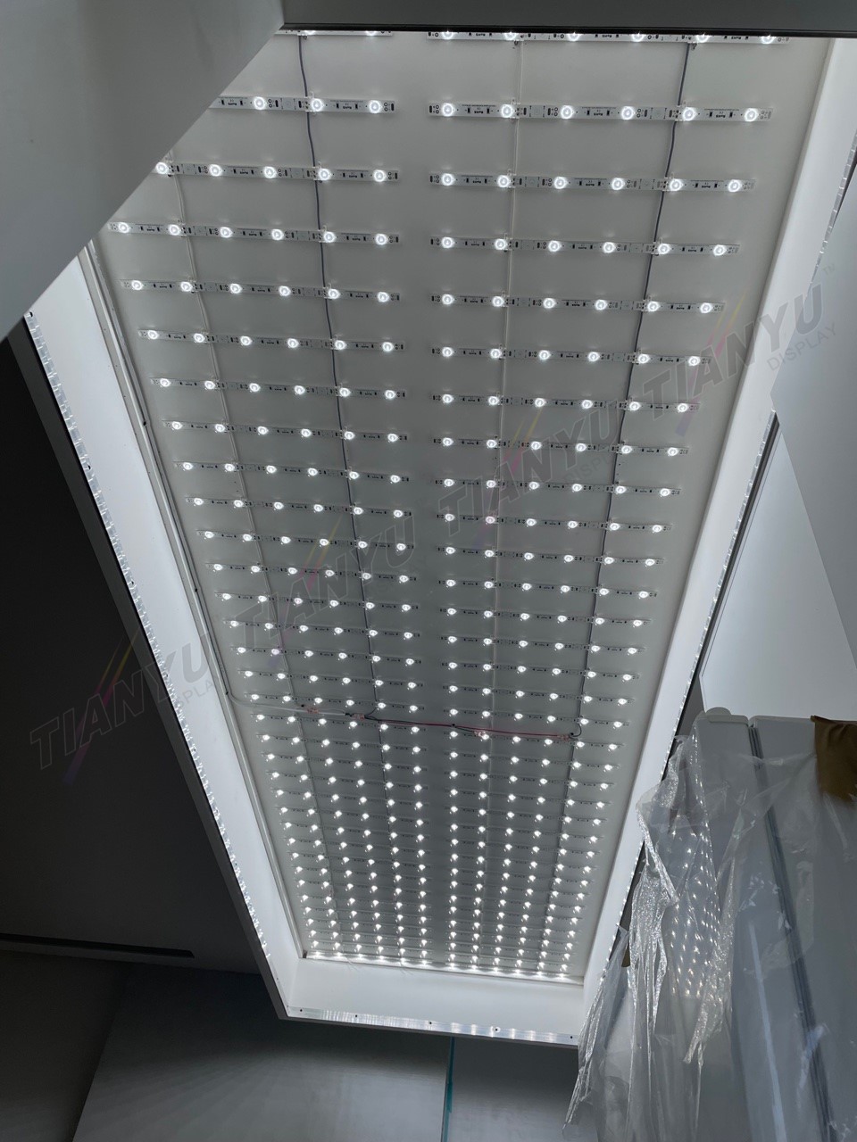 LED天花板卡布燈箱-軟膜燈箱客戶見證 Soft film light box,LED fabric light box