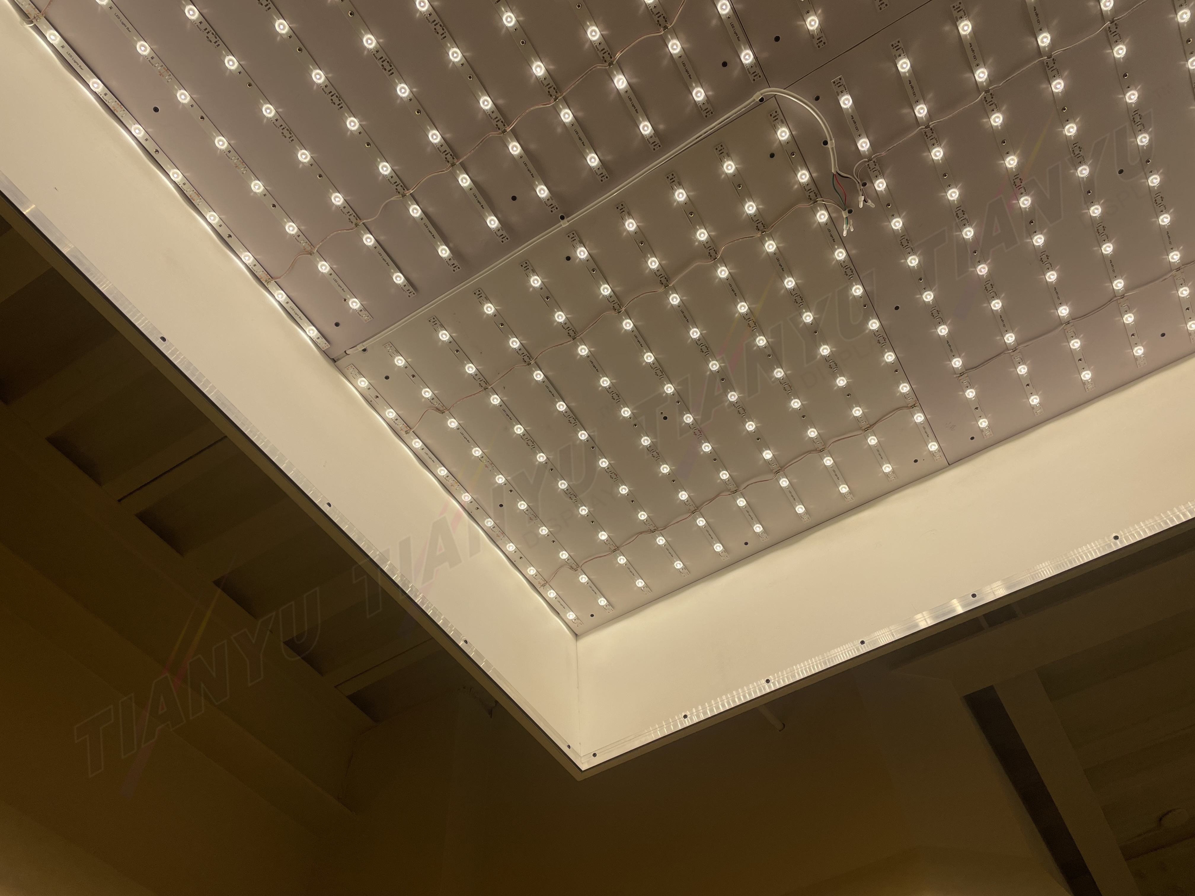 LED天花板卡布燈箱-軟膜燈箱-米樂爆米花客戶見證 Soft film light box,LED fabric light box