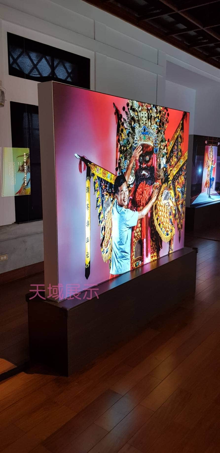 LED卡布燈箱軟膜燈箱 Soft film light box,LED fabric light box,SEG fabric light box,SED display