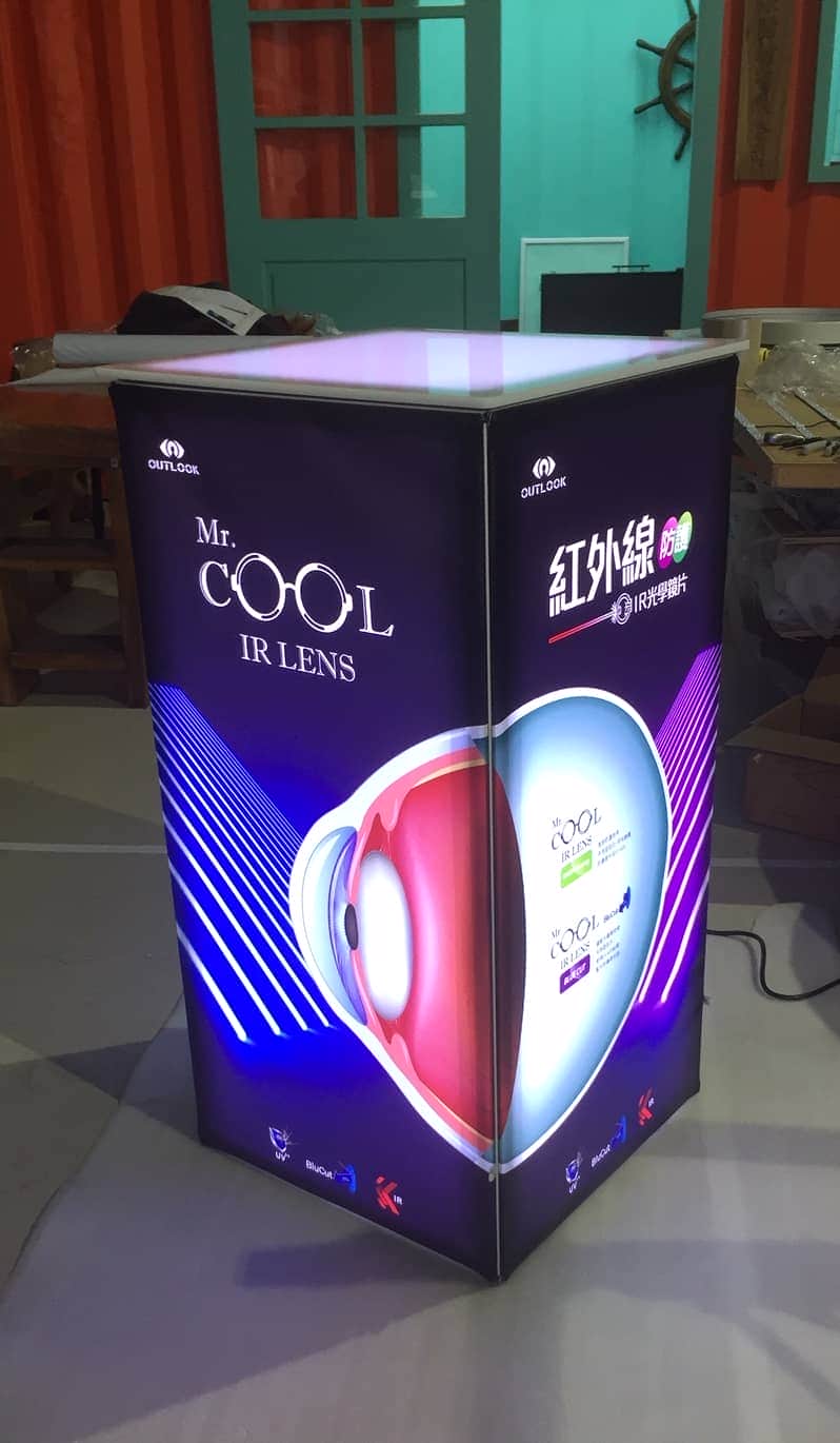 LED卡布燈箱展示桌 LED fabric light box desk
