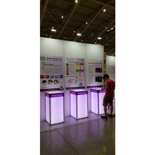 卡布燈箱展示台桌Display table出租-3