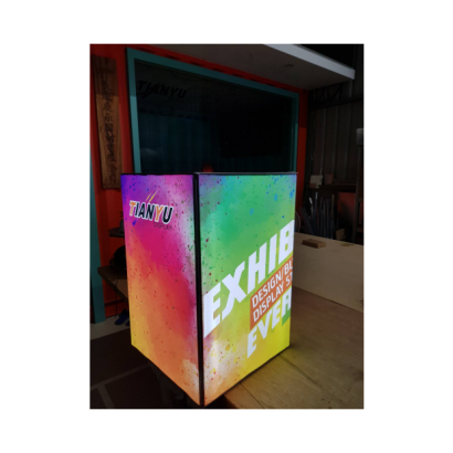 2020直角包柱燈箱.png
